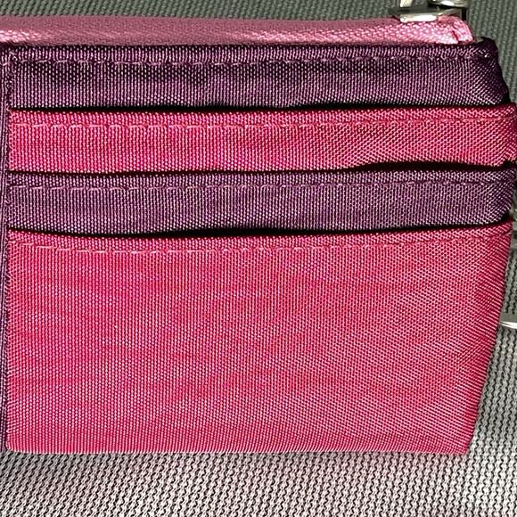 Baggallini Rfid Card Wallet Nylon Mulberry Color Block Zip Coin Pouch Convenient - Picture 6 of 8
